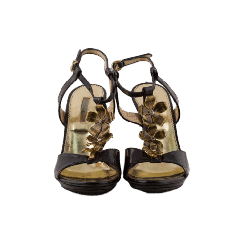Black Vernis Flower Details Sandals